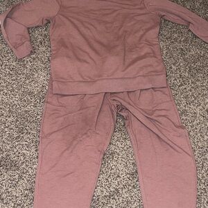 Comfy outfit in Mauve